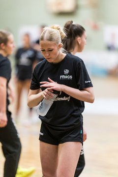 Bild 56 - wBJ SV Henstedt Ulzburg - HSG Holstein Kiel/Kronshagen : Ergebnis: 30:28